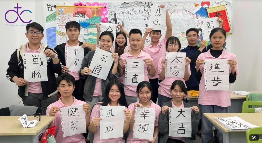 Qúa trình học của các bạn học viên bên DC HUMAN