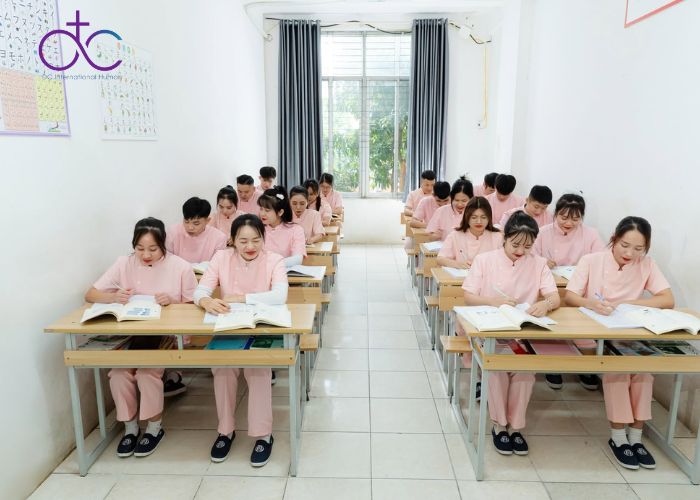 Được đâò tạo tiếng nhật trước khi xuất cảnh