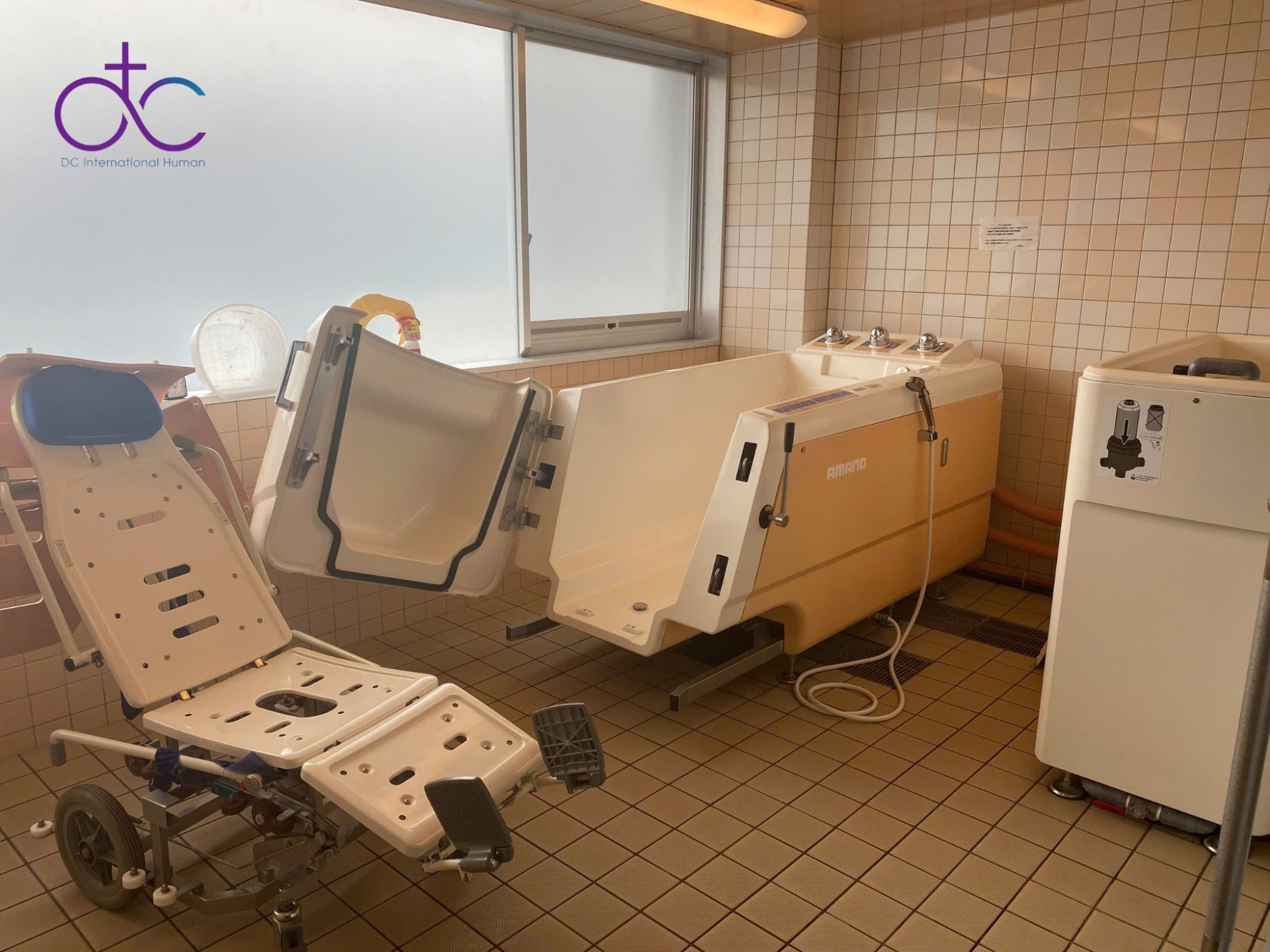 hệ thống bồn tắm tự động tại viện shizuoka